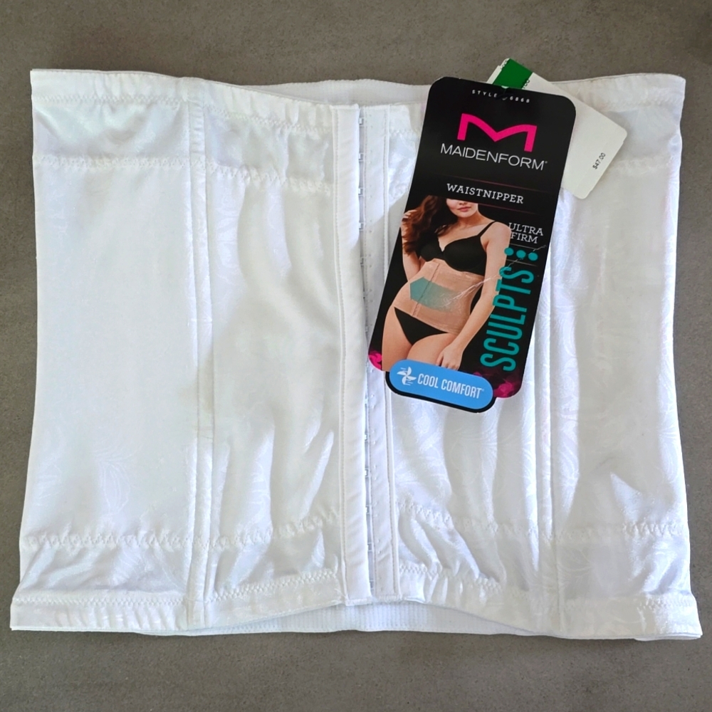 NWT MaidenForm Waistnipper Large